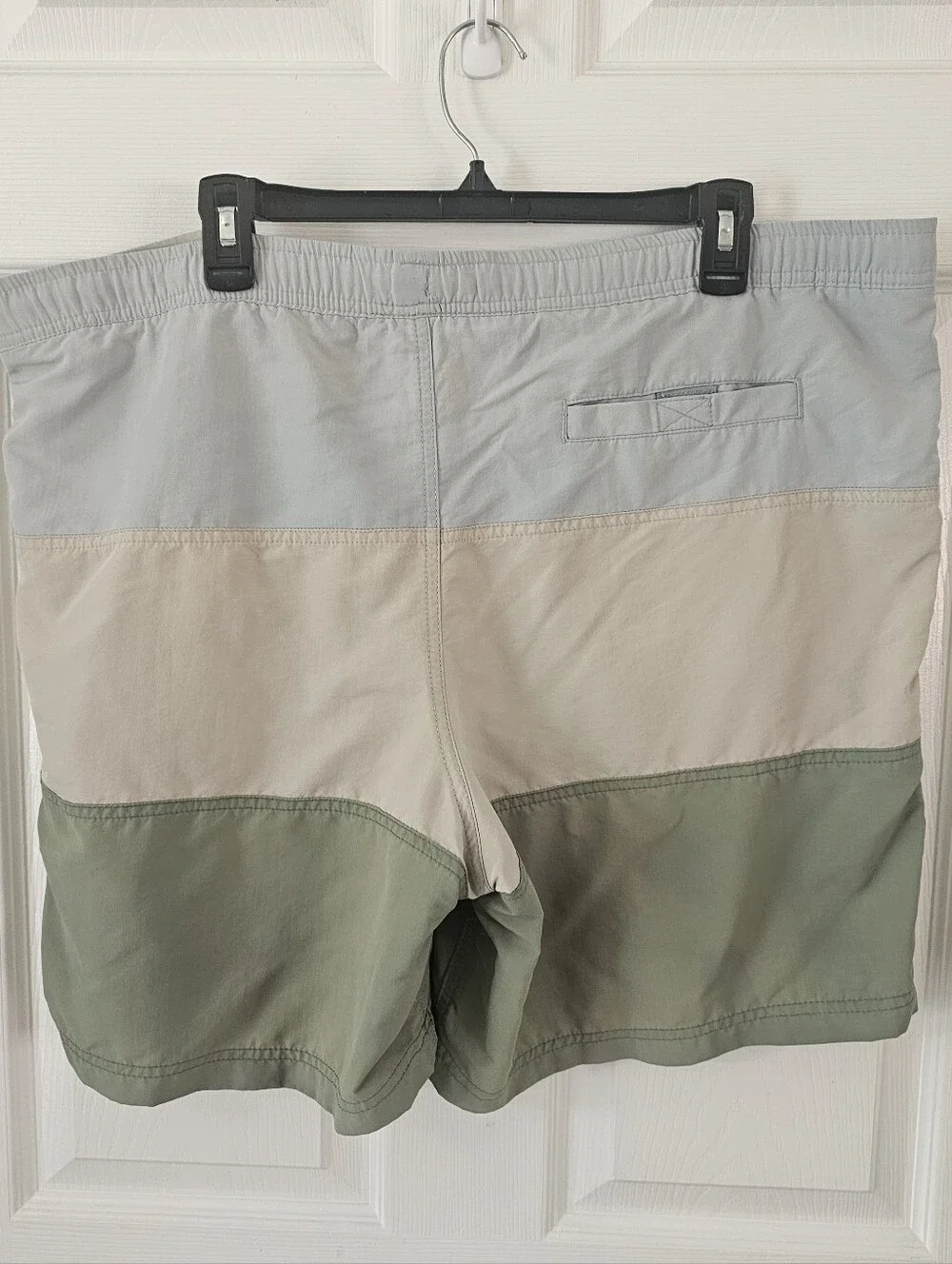 LL Bean Swim Trunks Mens Large (L) Colorblock Supplex Sunsmart Shorts 8” UPF 50+